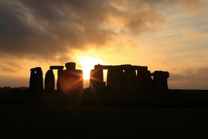 Stonehenge Summer Solstice Tour from London: Sunset or Sunrise Viewing - Sunrise vs sunset: which option fits your priorities