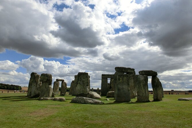 Stonehenge Tour from Southampton to London - Logistics on a cruise day: group size, luggage limits, and real comfort