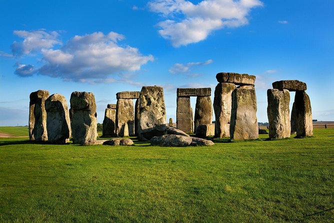 Stonehenge, Windsor Castle and Bath with Pub Lunch in Lacock - Windsor Castle and St George’s Chapel: what you get in the time you have