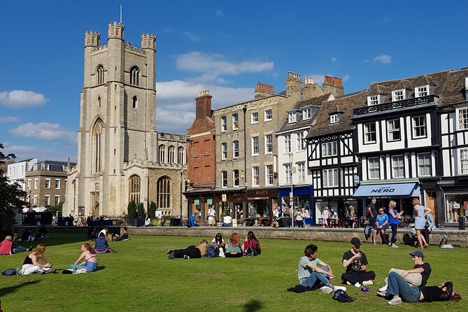 Tangential Cambridge: Group Walking Tour of Sights and Highlights - Stop 4, King’s Parade: The University Skyline Up Close