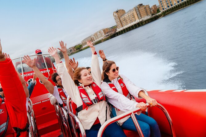 Thames High-Speed Zone Speedboat in London - Soundtrack and Comedy: Why the Entertainment Works