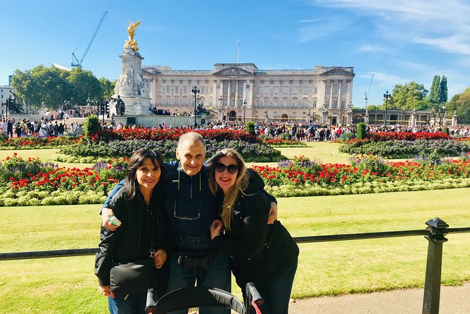 The 4 Hour Private Iconic London Taxi Sightseeing Tour - A black cab beats the Tube for a first-day highlight run