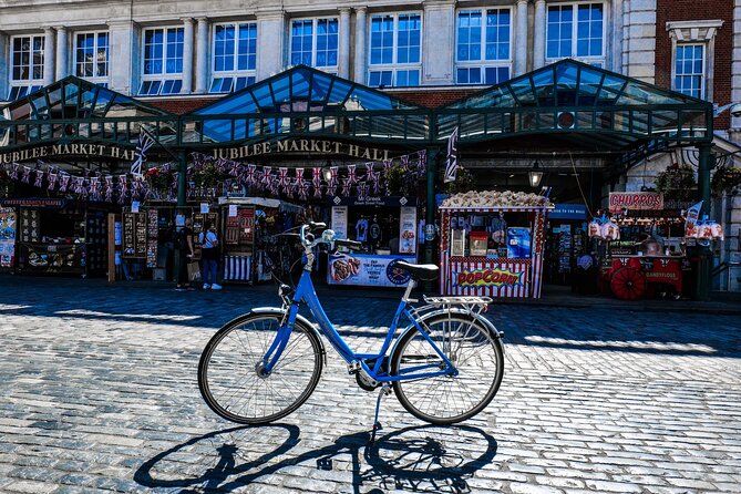 The Classic Highlights Bike Tour with a local guide - Guides, storytelling style, and why safety matters more than you think
