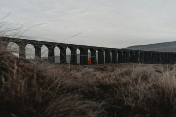 The Dales and Bronte Country Small-Group Tour from Manchester - From Manchester to Brontë Country: the day starts smooth
