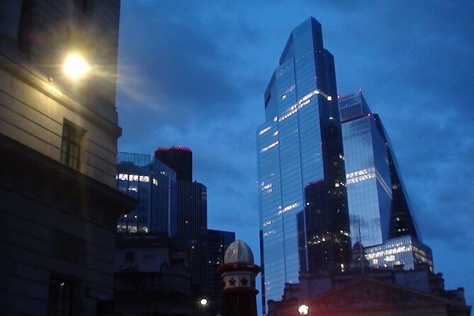 The Fading Light London Ghost Walk - St Mary Le Bow to the Bank of England: church creep and the ghost of Sarah Whitehead