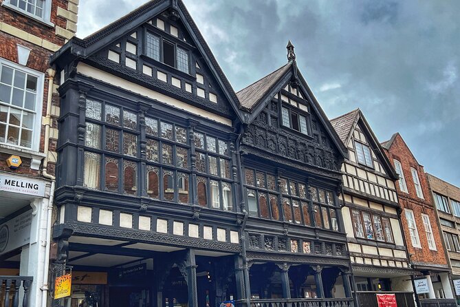 The Heart of Chester Walking Tour - Guided Walk - Across the Four Main Streets to The Cross