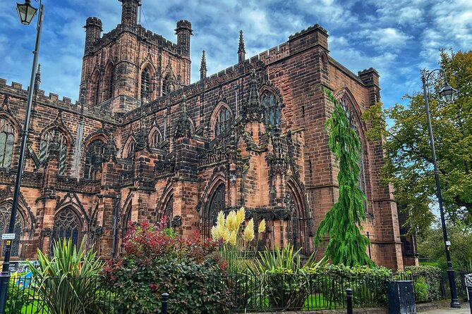 The Heart of Chester Walking Tour - Guided Walk - Eastgate and the Eastgate Clock: From Defense to Promenade