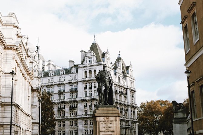 The History of London City Center Exclusive Guided Walking Tour - Trafalgar Square and Nelson’s Column: More Than a Postcard Spot