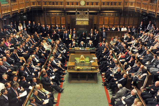 The Houses of Parliament & 30+ Top London Sights Tour - Whitehall and Horse Guards Parade: politics in the open air