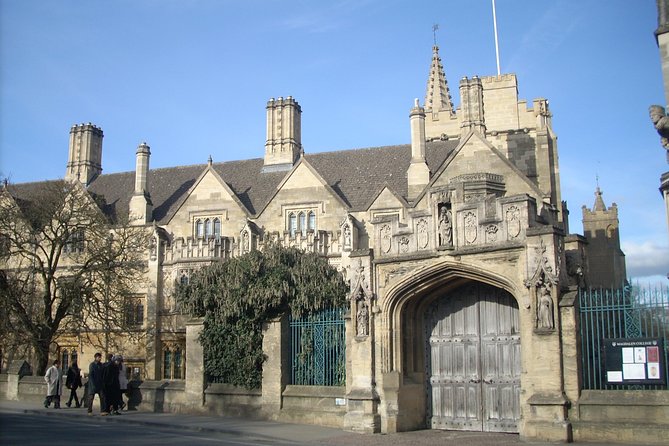 The Inklings Oxford Writers Tour - Private Groups Daily - Following the Inklings through Oxford’s real-life setting