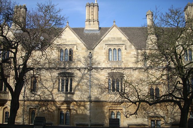 The Inklings Oxford Writers Tour - Private Groups Daily - What makes the guides stand out on this route