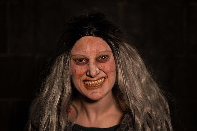 The London Dungeon Admission Ticket - English-led storytelling: what non-English speakers can expect