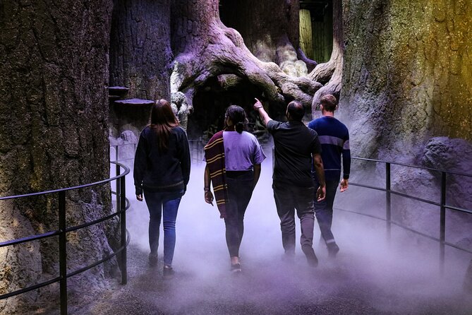The Making of Harry Potter: Warner Bros. Studio Tour & Transfers - Inside Warner Bros: the sets you will actually want to stop for