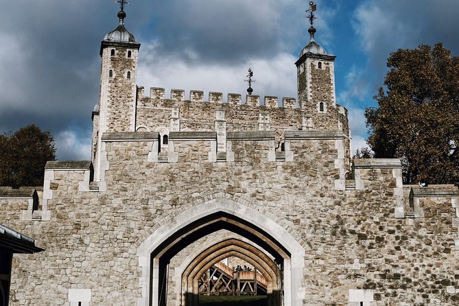 The Old City of London - Exclusive Guided Walking Tour - Stop-by-stop: how the route earns its place