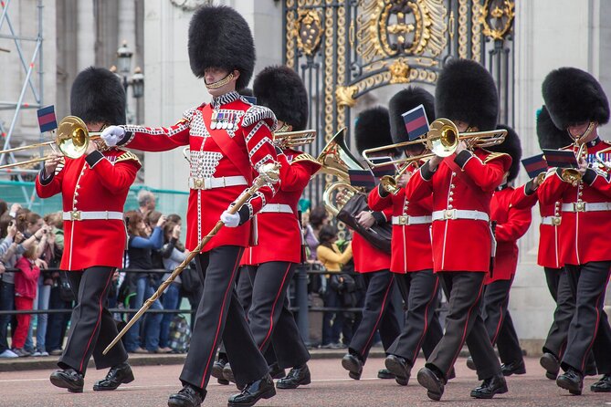 The Original Royal Changing of the Guard Experience - Key things to know before you go