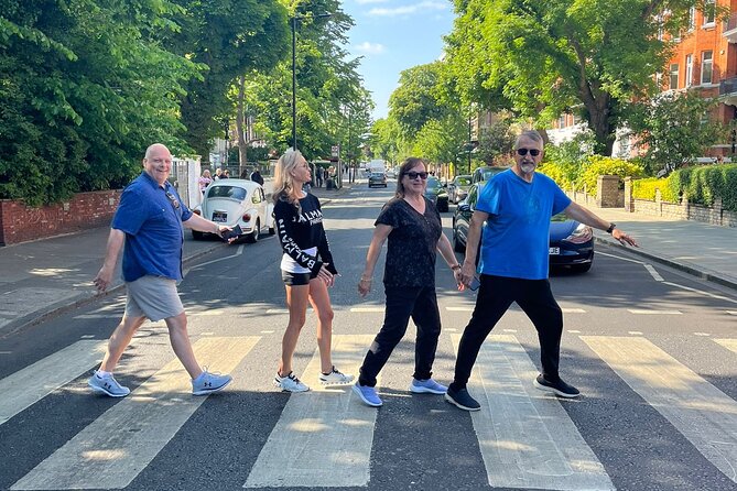 The Ultimate 6-hour Private Tour of London in an Iconic Black Cab - Trafalgar and the City of London: monuments, markets, and old-world landmarks
