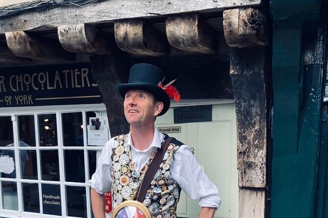 Time Traveller's Walking Tour of York - Morning Tour - The Shambles stop turns medieval streets into a Black Death story