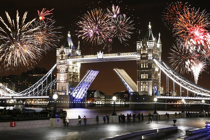 Tower Bridge Admission Ticket - Stairs vs Lift: How to Pace the Climb Without Losing the Fun