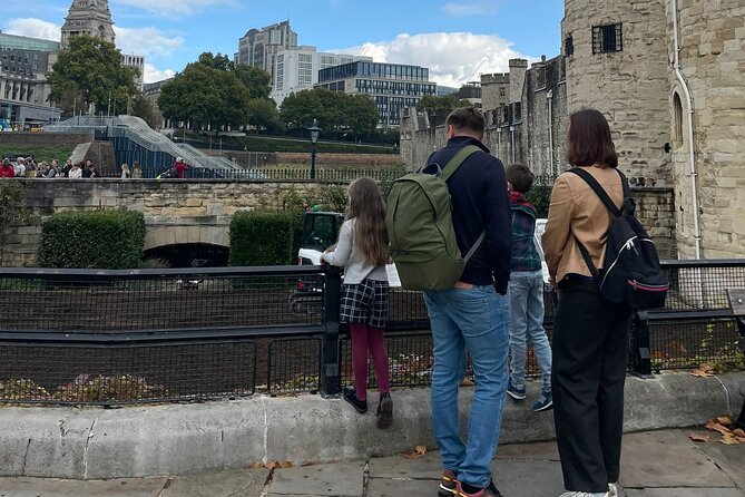 Tower of London Private Guided Tour for Kids and Families - Why a private Tower of London tour works so well for families
