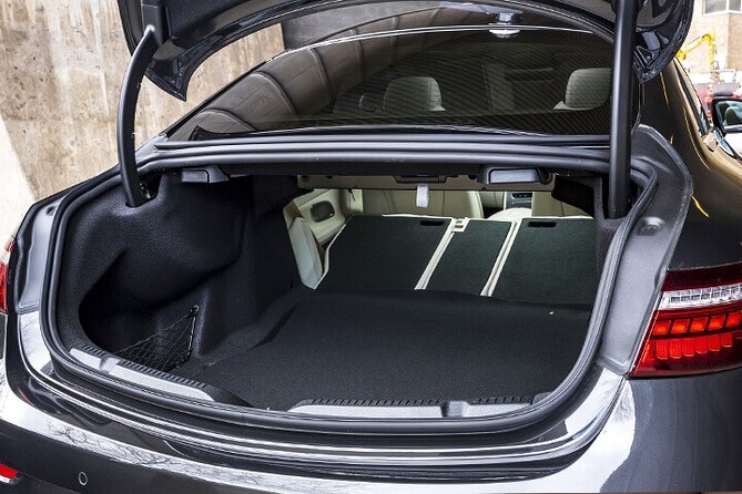 Transfer from Heathrow Airport LHR to Central London by Sedan - FAQ