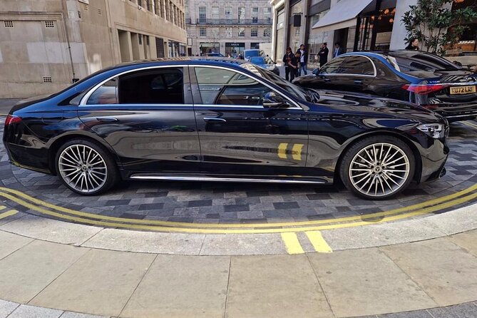 Transfer from Heathrow Airport to London hotel on private car - No Taxi Line, No App Hunt: Why This Is Often Worth It