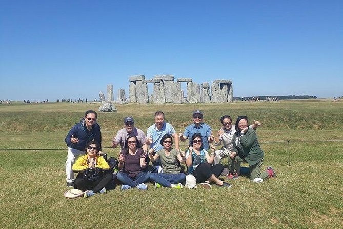 Transfer from Southampton to Heathrow via Stonehenge and Windsor - Windsor Castle time: independent exploring with tickets ready