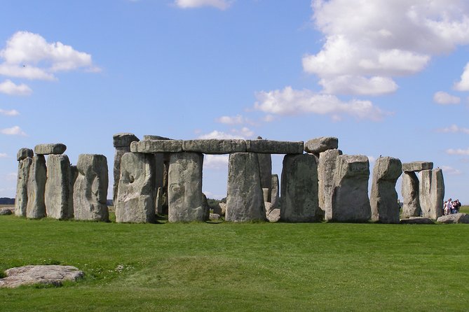 Transfer from Southampton to Heathrow via Stonehenge and Windsor - Price and value: what you pay for at $533.60 per person