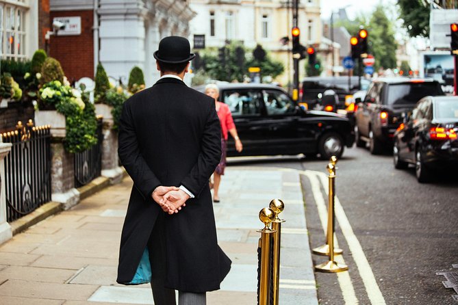 Treasures of London: The Royal Family Private Tour - Trafalgar Square and Embankment: Monuments You Can Actually Read