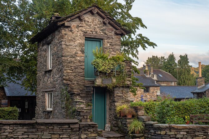 Ultimate Full-Day Lake District Tour: 10 Lakes, Amazing Scenery & Lake Cruise - Wordsworth in Grasmere, Plus Gingerbread That Actually Lives Up