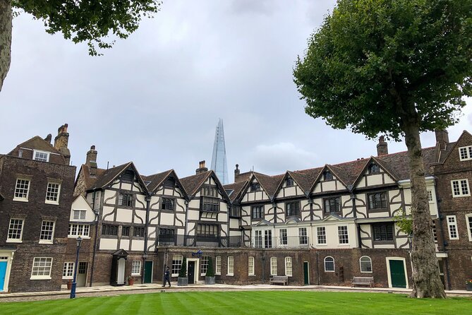 Ultimate Royal London: Tower of London & City of Westminster Tour - Weather, Pace, and How to Prepare Like a Pro