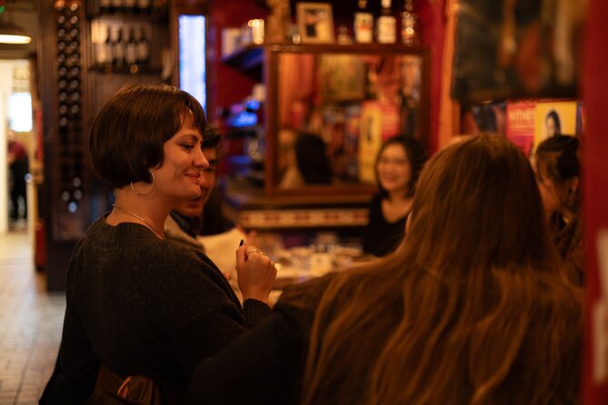 Ultimate Soho and Chinatown Food Walking Tour in London - Stop 4: The White Horse, sticky toffee pudding plus a drink