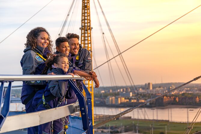Up at The O2: Sunset Climb with Guided Tour with Panoramic Views - What to expect from the guides, and how to get more out of the views