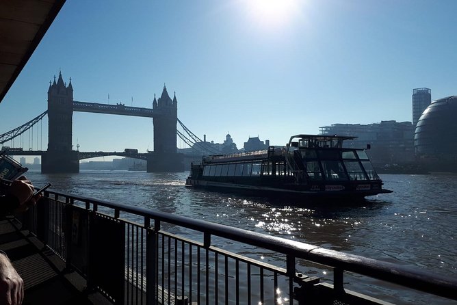 Vintage London Bus Tour Including Cruise with London Eye Option - Tower of London and the Thames cruise, the viewpoint switch