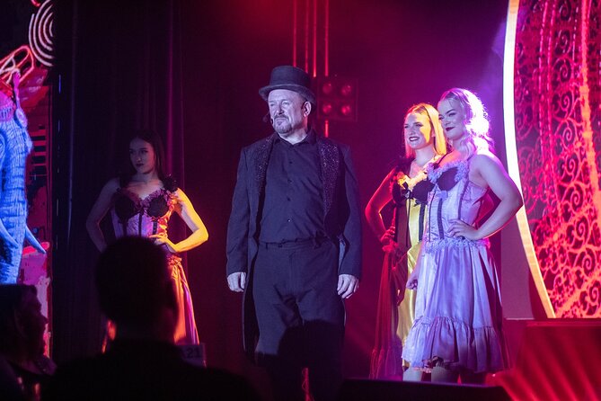Viva’s BIG Show Night Out! Music, Dance & Comedy Show - The 8:00 pm show rhythm: what happens after you sit down