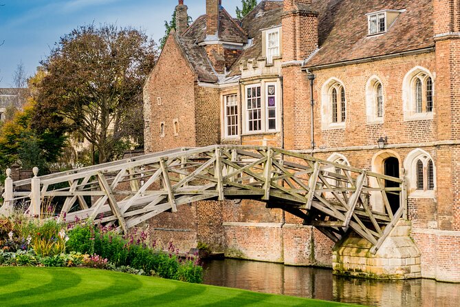 Walking Tour of Cambridge - Who should book this Cambridge walk, and who might pass