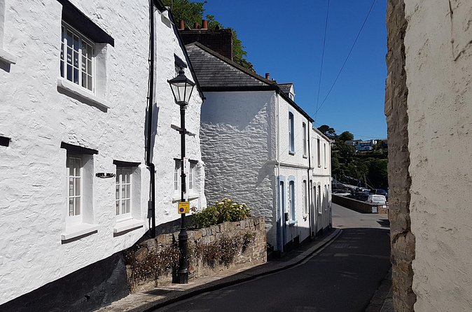 Walking Tour of Fowey - What Lucy Daniel is known for on this route