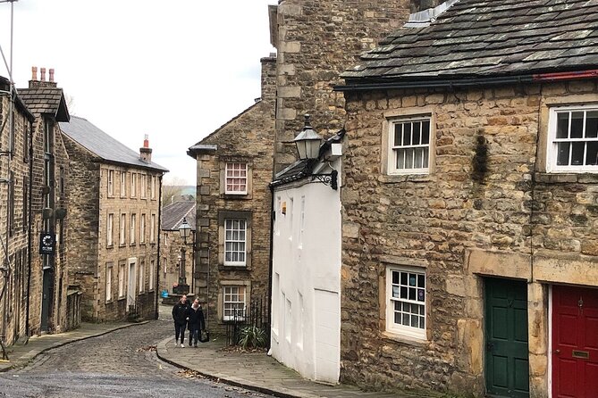 Walking tour of Lancaster - Execution Slavery Industry - Key highlights if you only scan this