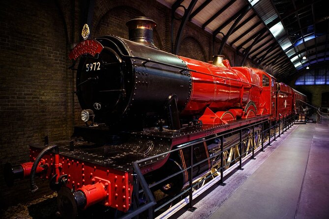 Warner Bros. Studio Tour with Transportation from London - Behind-the-scenes magic: special effects, makeup, and creature building