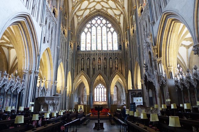 Wells, Cheddar Cheese and Cheddar Gorge - Private Day Trip from Bath - Lunch in an English pub, and how it fits the plan