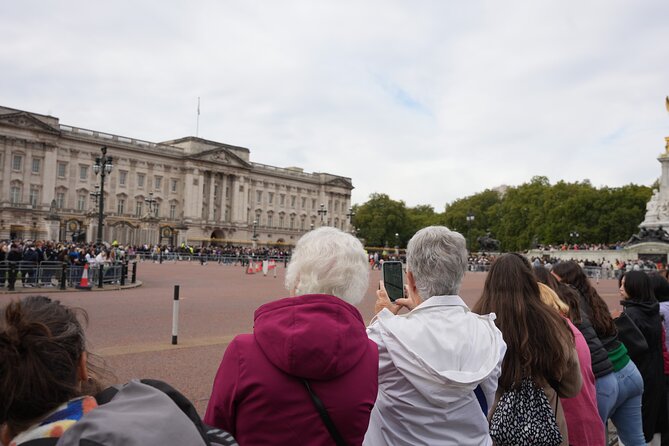 Westminster Abbey, Big Ben, Buckingham Guided Tour of London - From Parliament Square to Westminster Abbey, the route that saves your day
