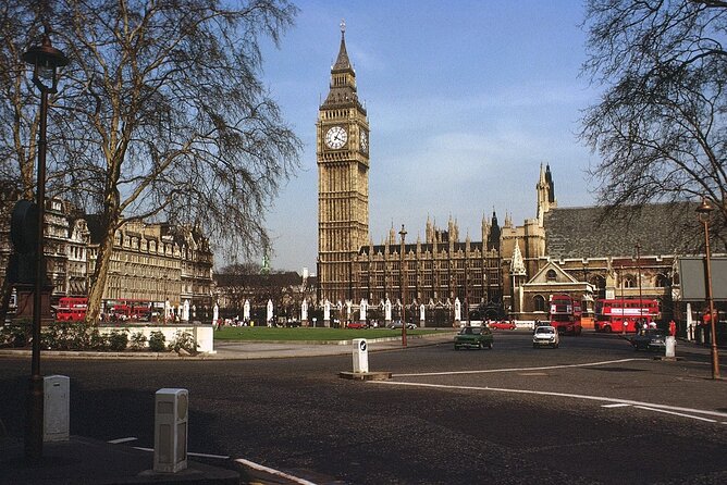 Westminster Abbey, Big Ben, Buckingham Guided Tour of London - Buckingham Palace area on foot: outside views done the smart way