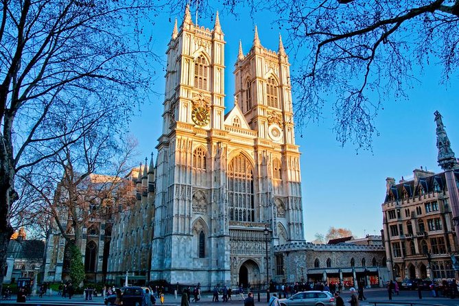 Westminster Guided Walking Tour with Abbey Entry - Horse Guards Parade and Whitehall: clocks, arches, and Downing Street context