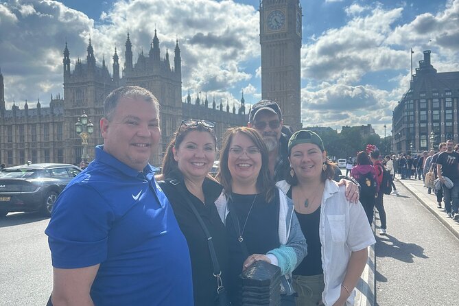 Westminster Highlights Black Cab Tour with Hotel Pick Up - Getting Westminster right, fast, from Big Ben to the Thames
