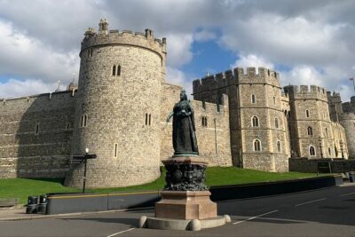 Windsor Castle Half Day Trip from London by Luxury Coach