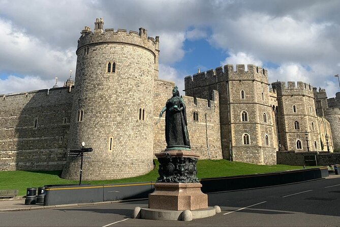 Windsor Castle Half Day Trip from London by Luxury Coach - Earl’s Court Pickup and the Coach Ride From London
