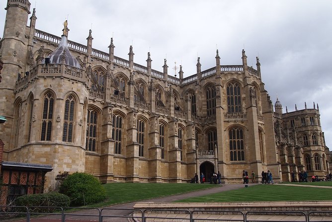 Windsor Castle, Stonehenge & Roman Baths Private Tour - FAQ
