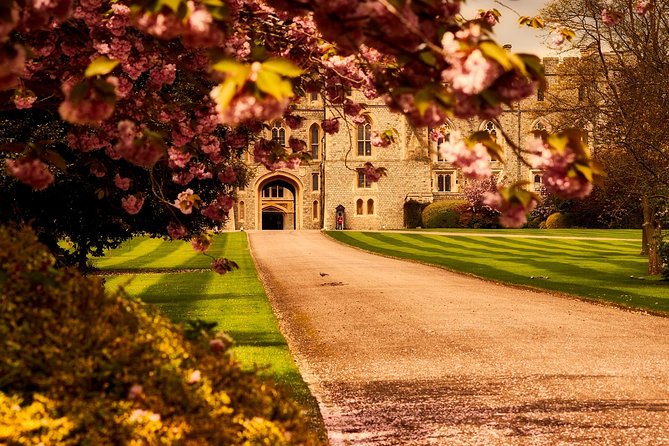 Windsor Day Trip from London with a Local: Private & 100% Personalized - St George’s Chapel and the Old Town: where the day starts feeling real