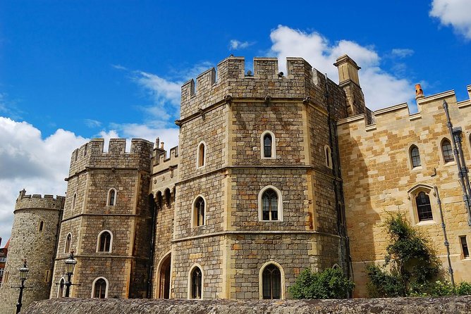 Windsor, Stonehenge and Bath Trip from London - What to expect from the coach ride and group pace
