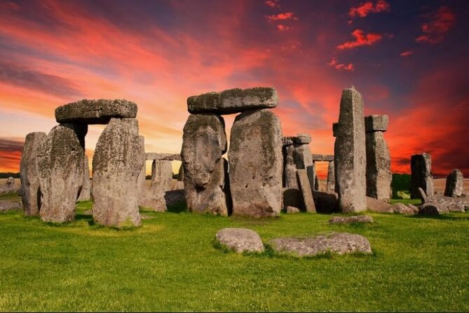 Windsor, Stonehenge and Bath Trip from London - Starting at Victoria Coach Station and returning near Gloucester Road