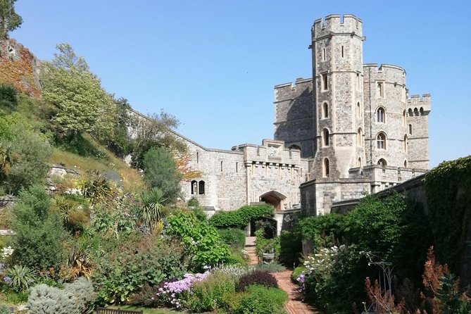 Wonderful Windsor Black Taxi Tour London - Pickup across central London: how to make meeting easy